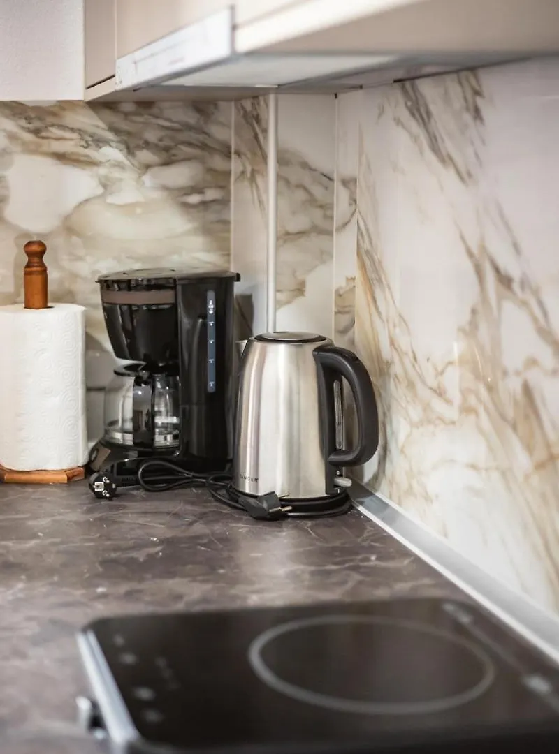 Ango First Floor Apartment  סטאברוס